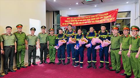Hoàn thành xuất sắc nhiệm vụ quốc tế