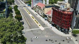 Kiến trúc sư nói về đề xuất lắp mái che vỉa hè