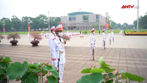 Chúng con canh giấc ngủ của Người