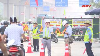 Quây tôn thi công, đường Nguyễn Trãi ùn tắc liên tục