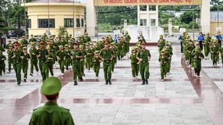 Trại hè học làm chiến sĩ Công an nhân dân