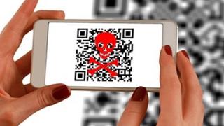 Thủ đoạn đánh tráo mã QR code tại các cơ sở kinh doanh