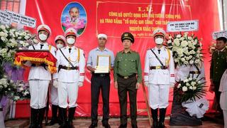 Trao quyết định truy thăng cấp bậc hàm và Bằng Tổ quốc ghi công 3 liệt sĩ Công an hy sinh