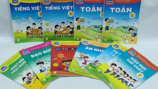 Tiết kiệm ngân sách khi xã hội hóa biên soạn sách giáo khoa